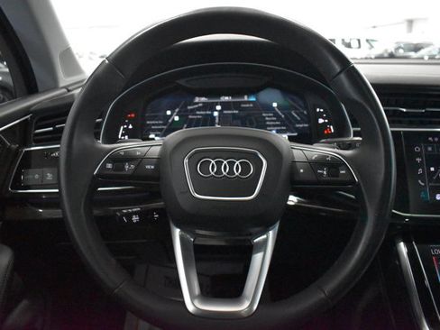 Used 2023 Audi Q7 3.0T Premium Plus w/ Premium Plus Package AWD/4WD image 21