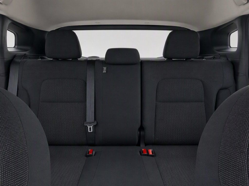 Used 2026 Nissan Kicks S w/ Charging Package FWD image 31
