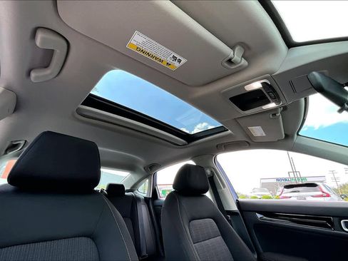 Used 2023 Honda Civic EX image 13