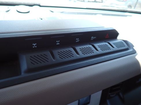 Certified 2022 Ford Bronco Wildtrak AWD/4WD image 23