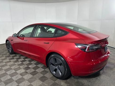 Used 2023 Tesla Model 3 Standard Range image 5