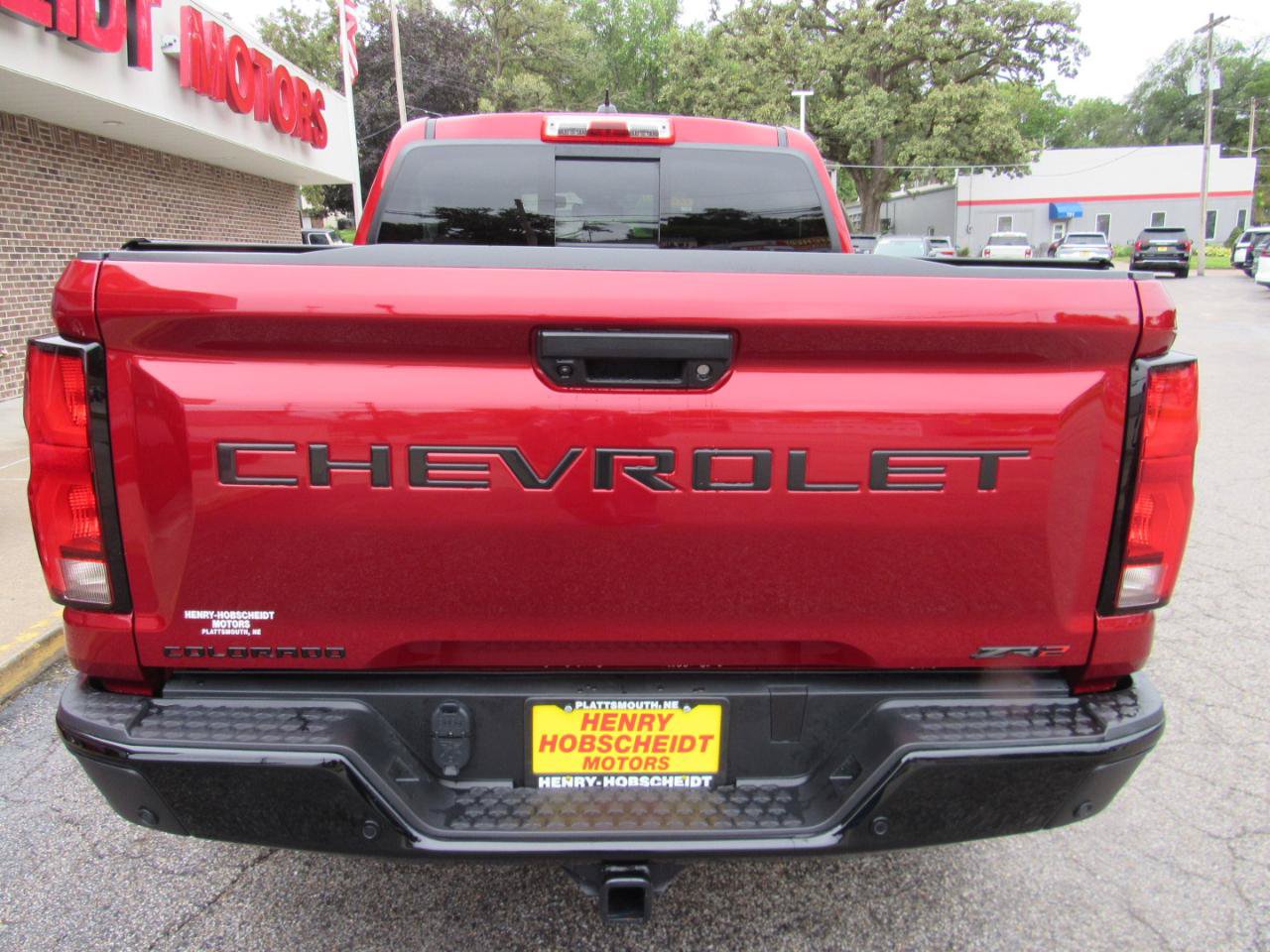Used 2024 Chevrolet Colorado ZR2 w/ ZR2 Convenience Package III AWD/4WD image 3