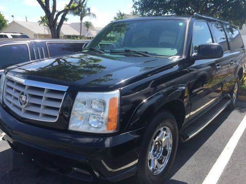 Used 2006 Cadillac Escalade ESV AWD image 1