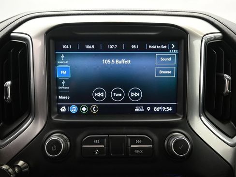 Used 2019 Chevrolet Silverado 1500 LT w/ Texas Edition AWD/4WD image 15