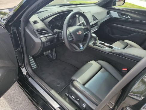 Used 2021 Cadillac CT4 Sport w/ Bose Premium Audio Package AWD/4WD image 10
