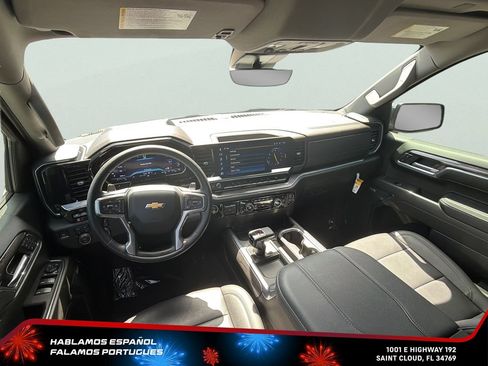 Used 2024 Chevrolet Silverado 1500 LTZ w/ Technology Package AWD/4WD image 23