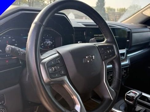 Used 2024 Chevrolet Silverado 1500 LT Trail Boss w/ Convenience Package II AWD/4WD image 14