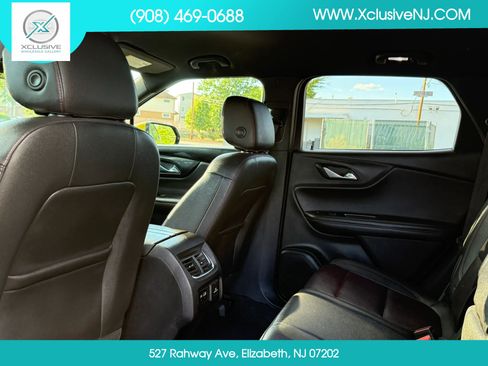 Used 2022 Chevrolet Blazer RS w/ Enhanced Convenience Package AWD/4WD image 32