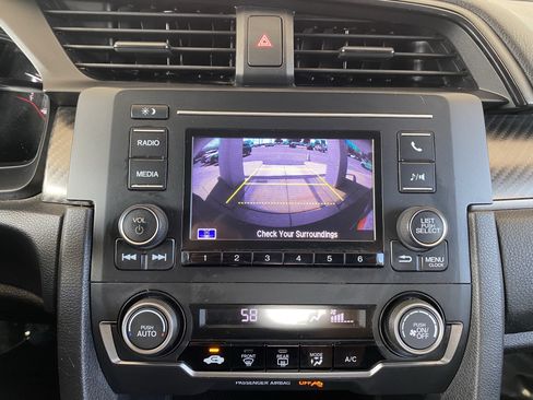 Used 2019 Honda Civic Sport image 4