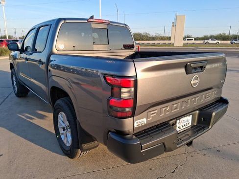 New 2026 Nissan Frontier S w/ Tow Package image 4