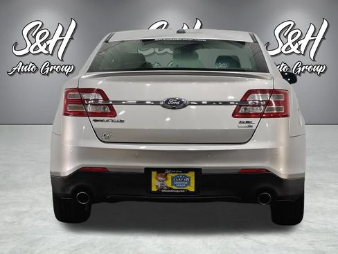 Used 2016 Ford Taurus Limited w/ Equipment Group 301A AWD/4WD image 23