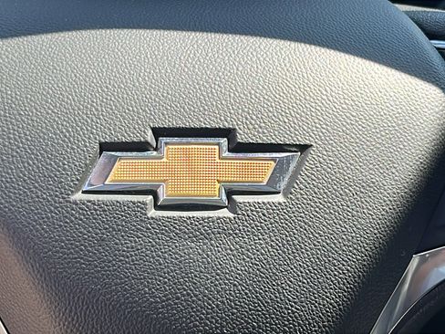 Used 2024 Chevrolet Malibu LT FWD image 17