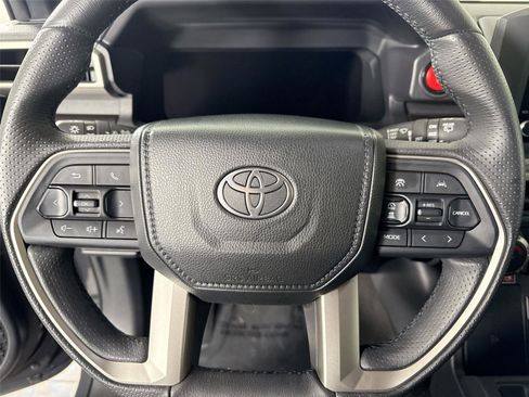Certified 2025 Toyota 4Runner TRD Sport image 16