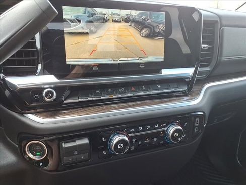 New 2026 GMC Sierra 1500 Elevation image 19