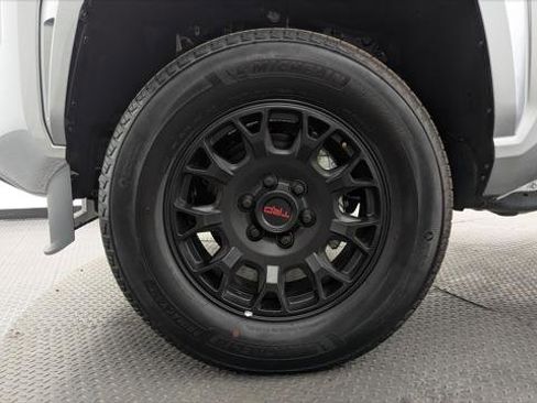 Used 2025 Toyota Tacoma SR5 RWD image 30
