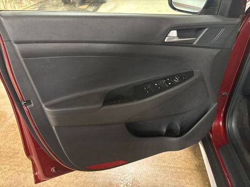 Used 2020 Hyundai Tucson SEL image 14