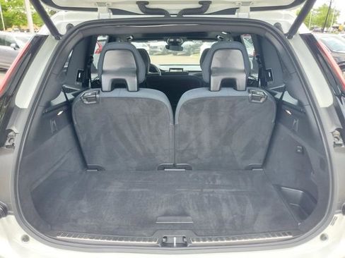Used 2025 Volvo XC90 B5 Ultra AWD/4WD image 34