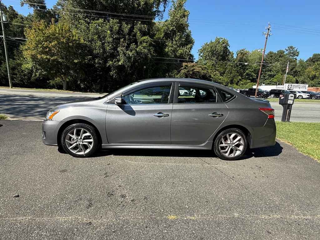Used 2015 Nissan Sentra SR FWD image 7