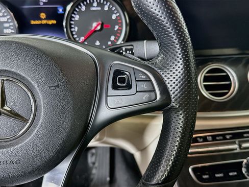 Used 2018 Mercedes-Benz E 300 w/ Premium 3 Package (Q03) image 15