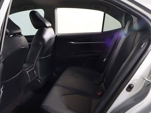 Used 2021 Toyota Camry XSE FWD image 19