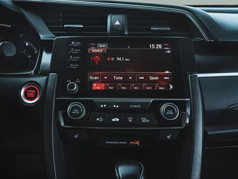 Used 2020 Honda Civic EX image 20