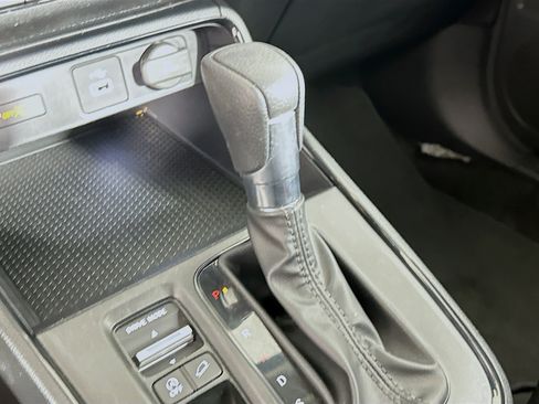 Used 2024 Honda CR-V LX image 23