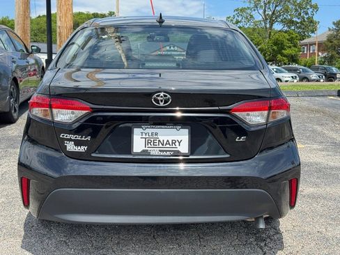 Used 2025 Toyota Corolla LE FWD image 7