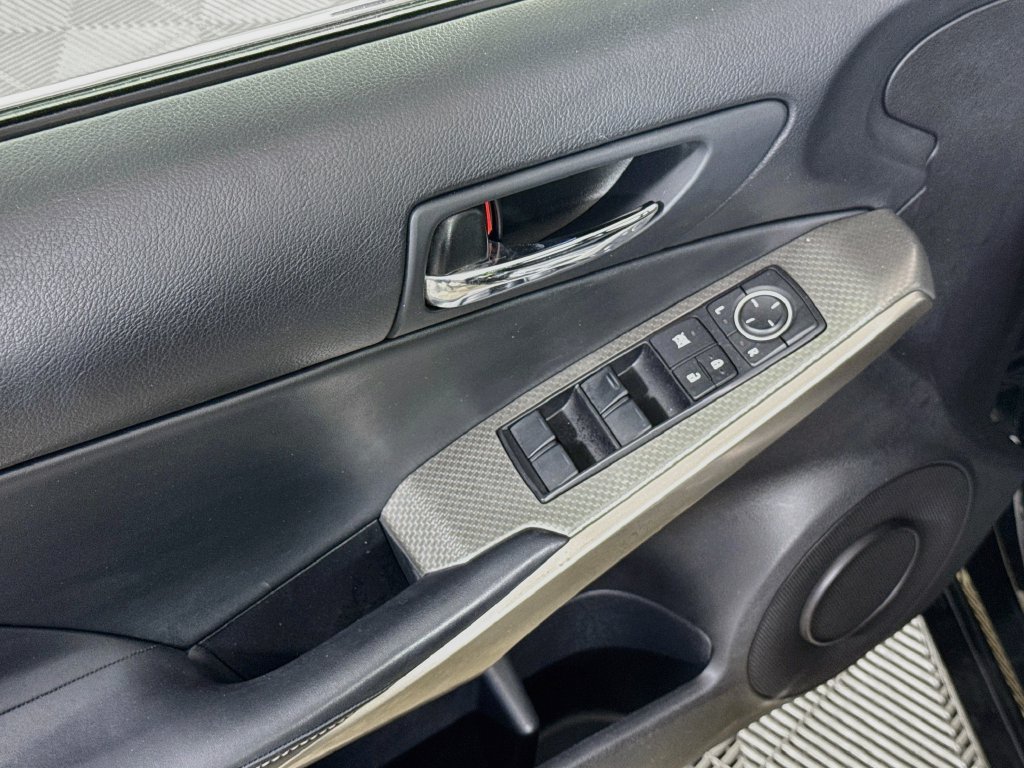 Used 2014 Lexus IS 250 w/ F-Sport Package RWD image 17