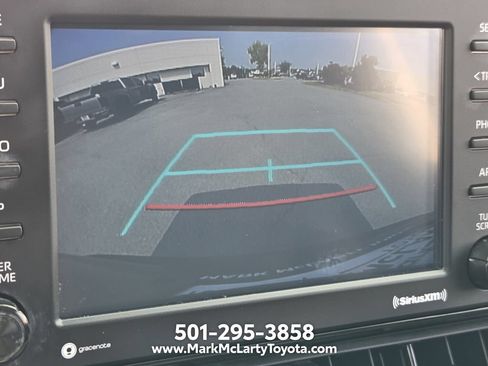 Used 2022 Toyota RAV4 LE AWD/4WD image 18