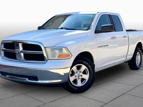 Used 2011 RAM 1500 Classic SLT RWD image 1