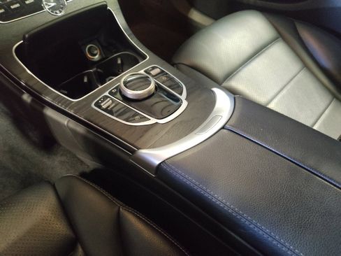 Used 2017 Mercedes-Benz C 300 Sedan image 26