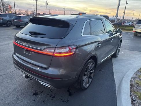 Used 2022 Lincoln Nautilus Reserve w/ Equipment Group 201A image 15