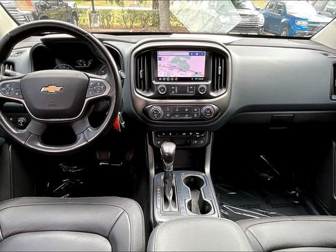 Used 2022 Chevrolet Colorado Z71 AWD/4WD image 15