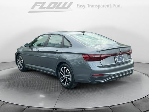 Used 2026 Volkswagen Jetta Sport FWD image 6