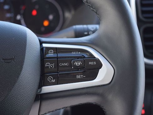 New 2024 RAM ProMaster 2500 w/ Advanced Safety Group image 18