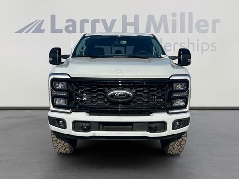New 2025 Ford F250 Lariat w/ Lariat Ultimate Package image 8
