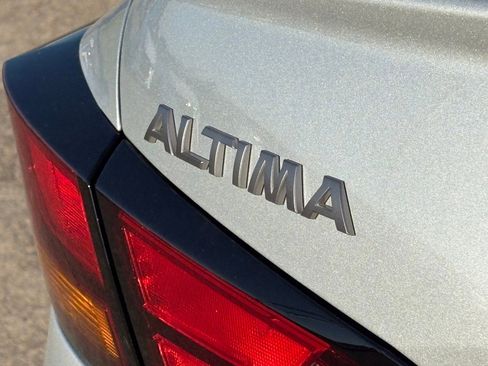 New 2025 Nissan Altima 2.5 SV w/ SV Premium Package image 9