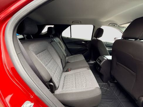 Used 2024 Chevrolet Equinox LT w/ LPO, Floor Liner Package image 26