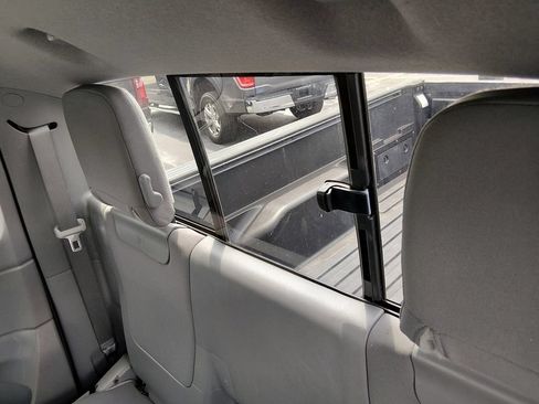 Used 2013 Toyota Tacoma 2WD Access Cab w/ SR5 Pkg image 15