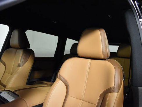 New 2025 Nissan Armada SL w/ Captain's Chari Seat Package image 11