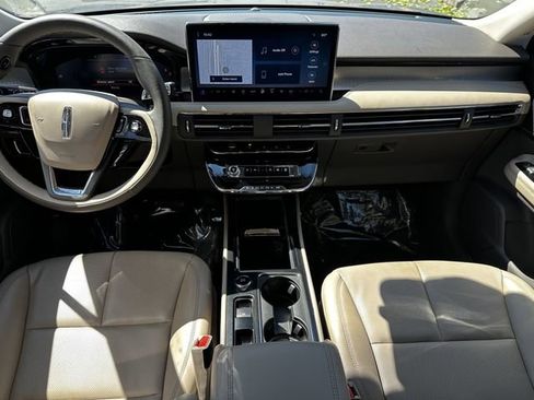 Certified 2023 Lincoln Corsair AWD w/ Equipment Group 101A image 15