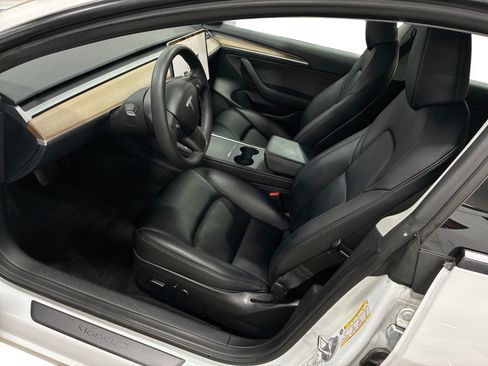 Certified 2023 Tesla Model 3 Standard Range RWD image 9