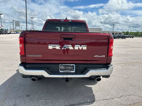 Used 2025 RAM 1500 Laramie AWD/4WD image 4