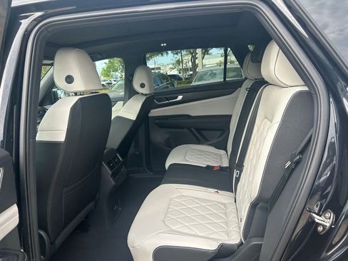 New 2026 Volkswagen Atlas Cross Sport SEL Premium R-Line image 51