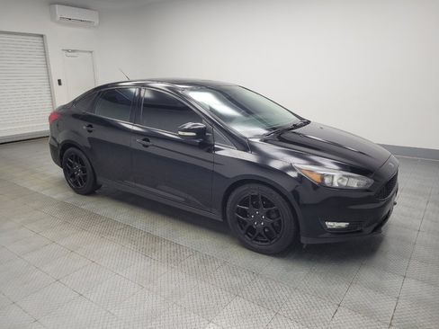 Used 2017 Ford Focus SEL image 11
