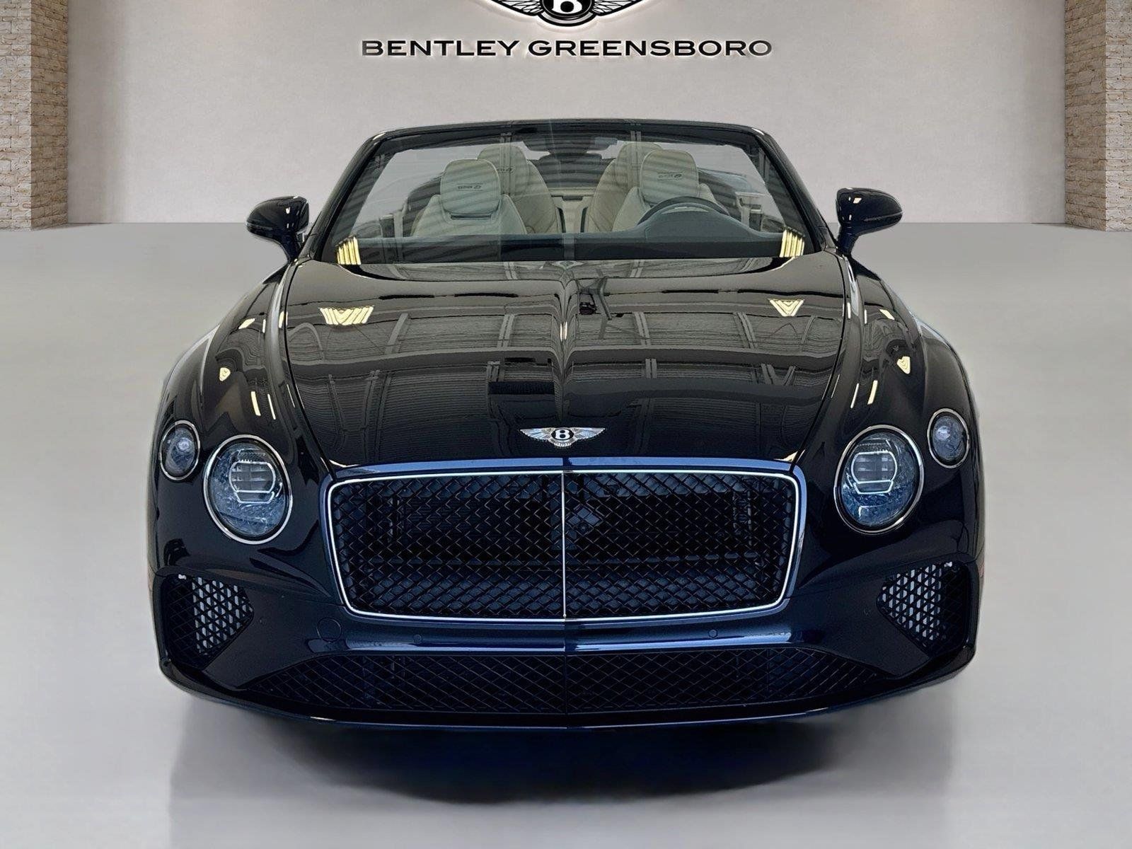 Used 2024 Bentley Continental GT AWD/4WD image 8