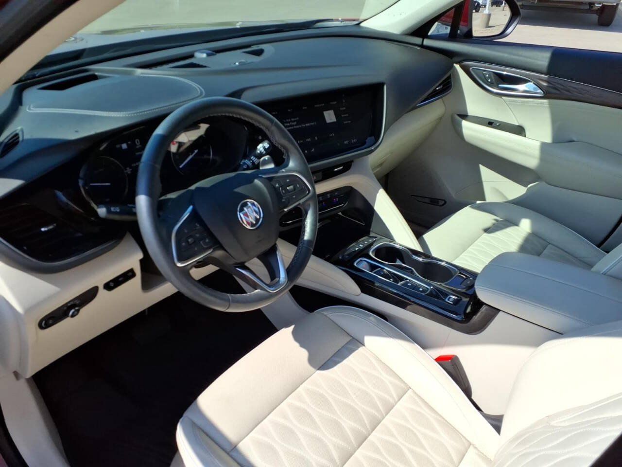 Used 2021 Buick Envision Avenir w/ Technology Package II FWD image 15