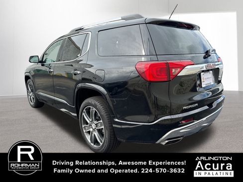 Used 2017 GMC Acadia Denali w/ Technology Package image 10