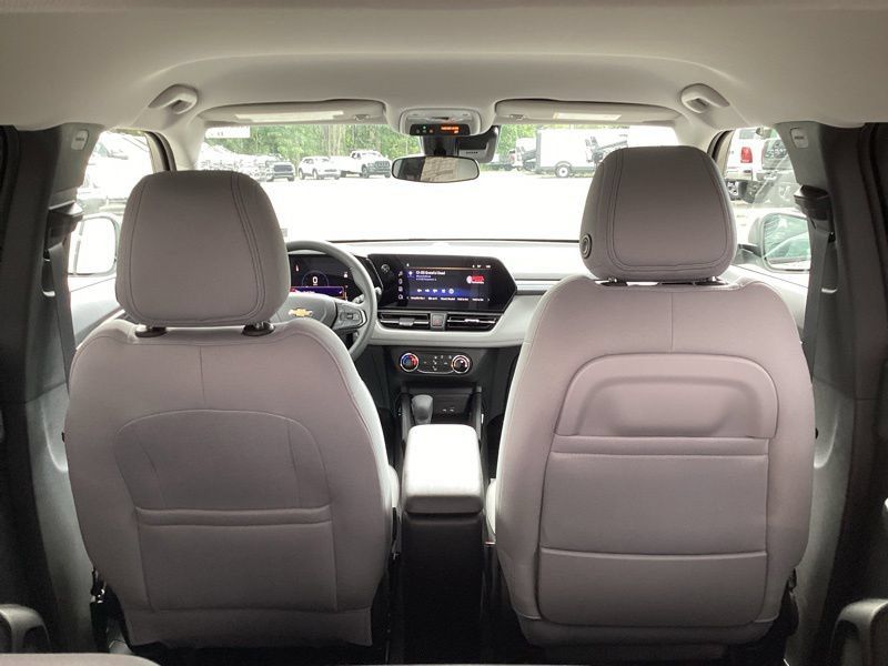 New 2026 Chevrolet TrailBlazer LS w/ LS Convenience Package AWD/4WD image 13