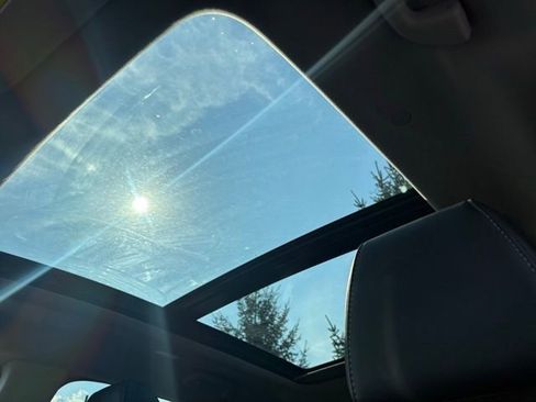 Used 2023 Acura MDX SH-AWD w/ Technology Package image 28